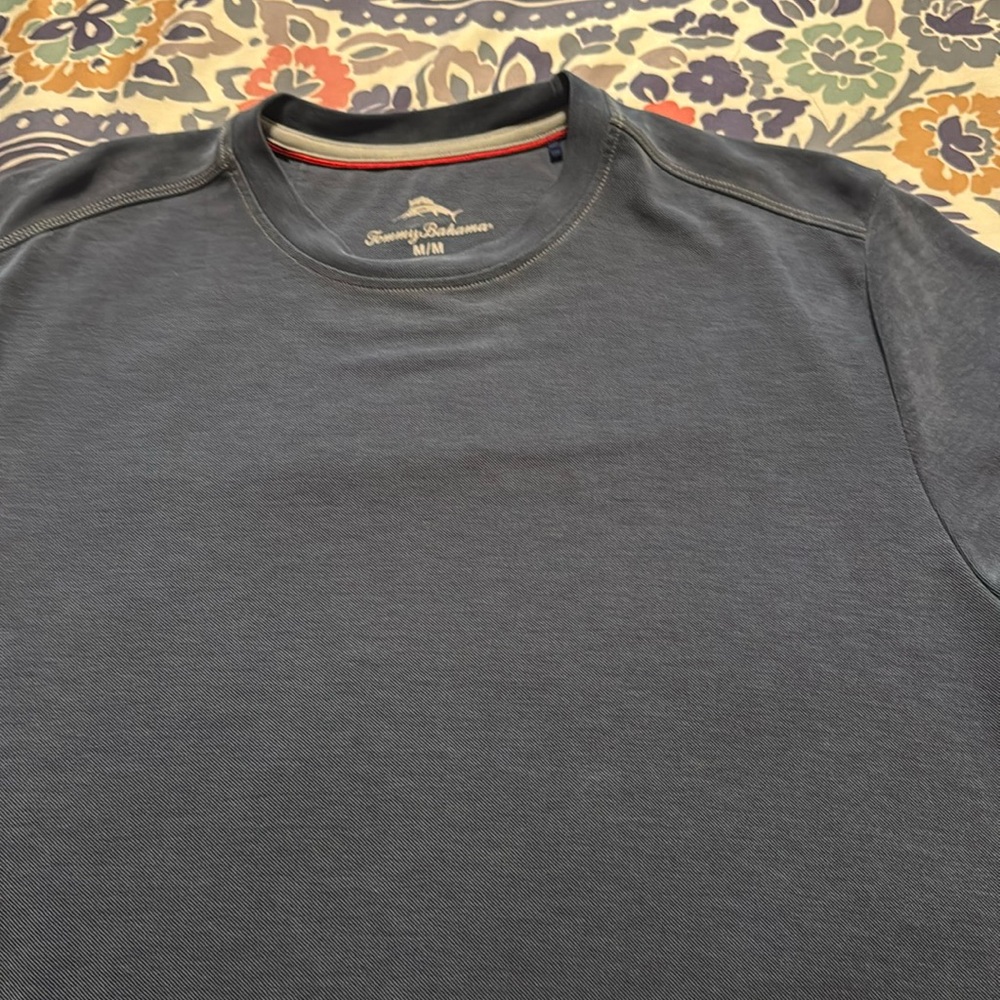 Brand new without tags Tommy Bahamas dress collard shirt